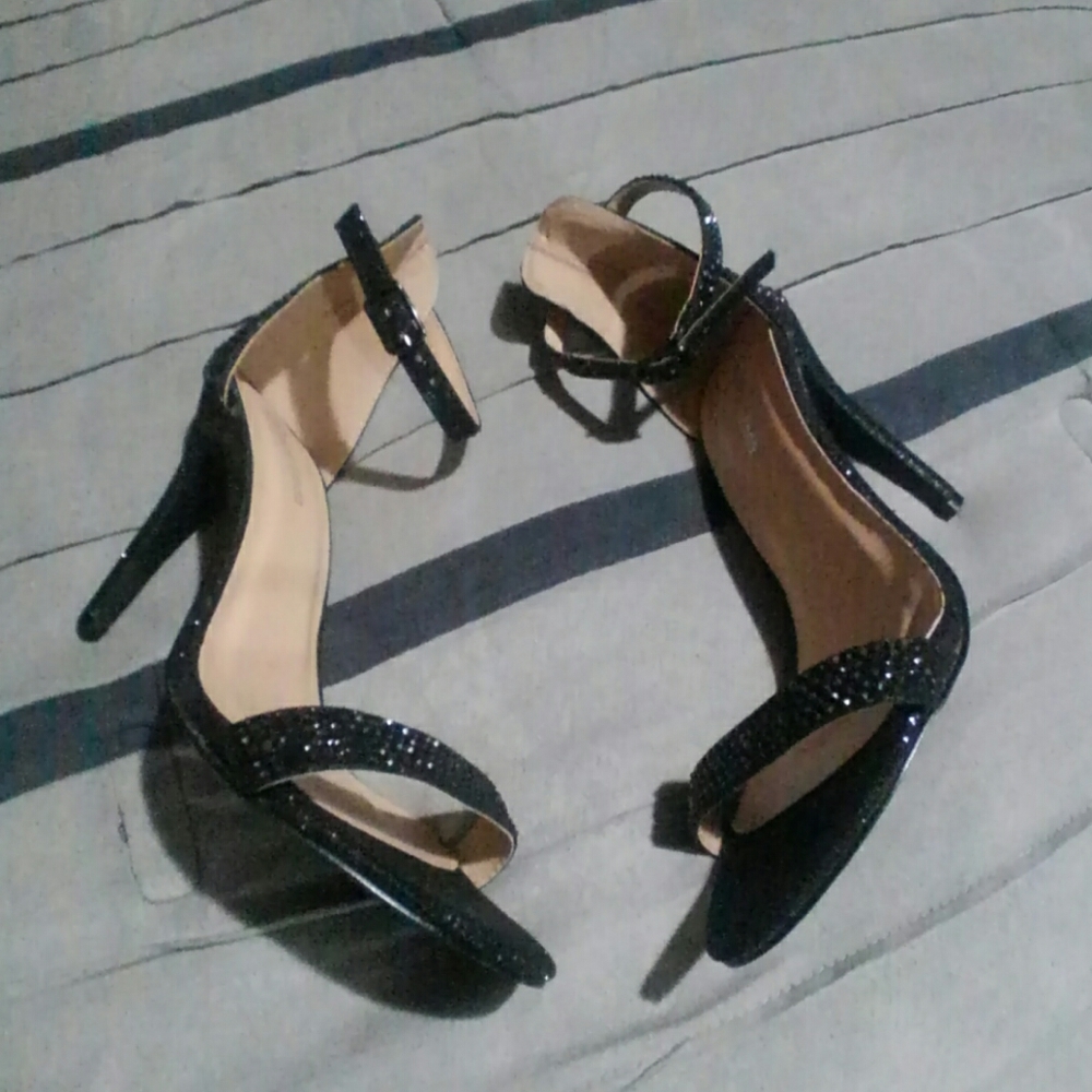 New TOP Moda Heels Size 6